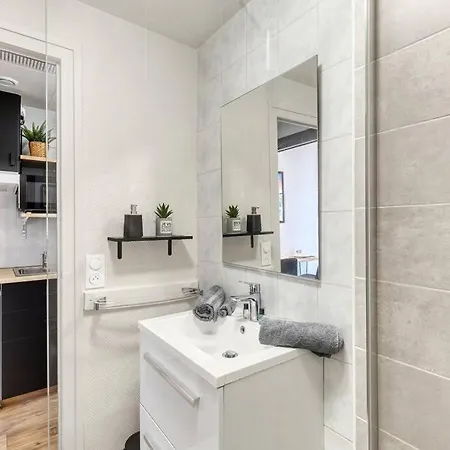 Victoria Chic - Hyper-centre - Balcon Vue Montagnes - Sejour Thermal & Loisirs Lejlighed *
